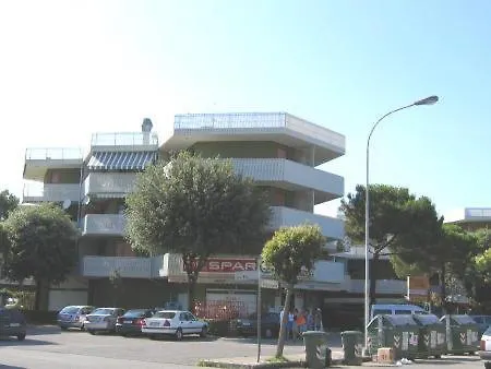 Apartment Condominio Moschettieri Monolocale